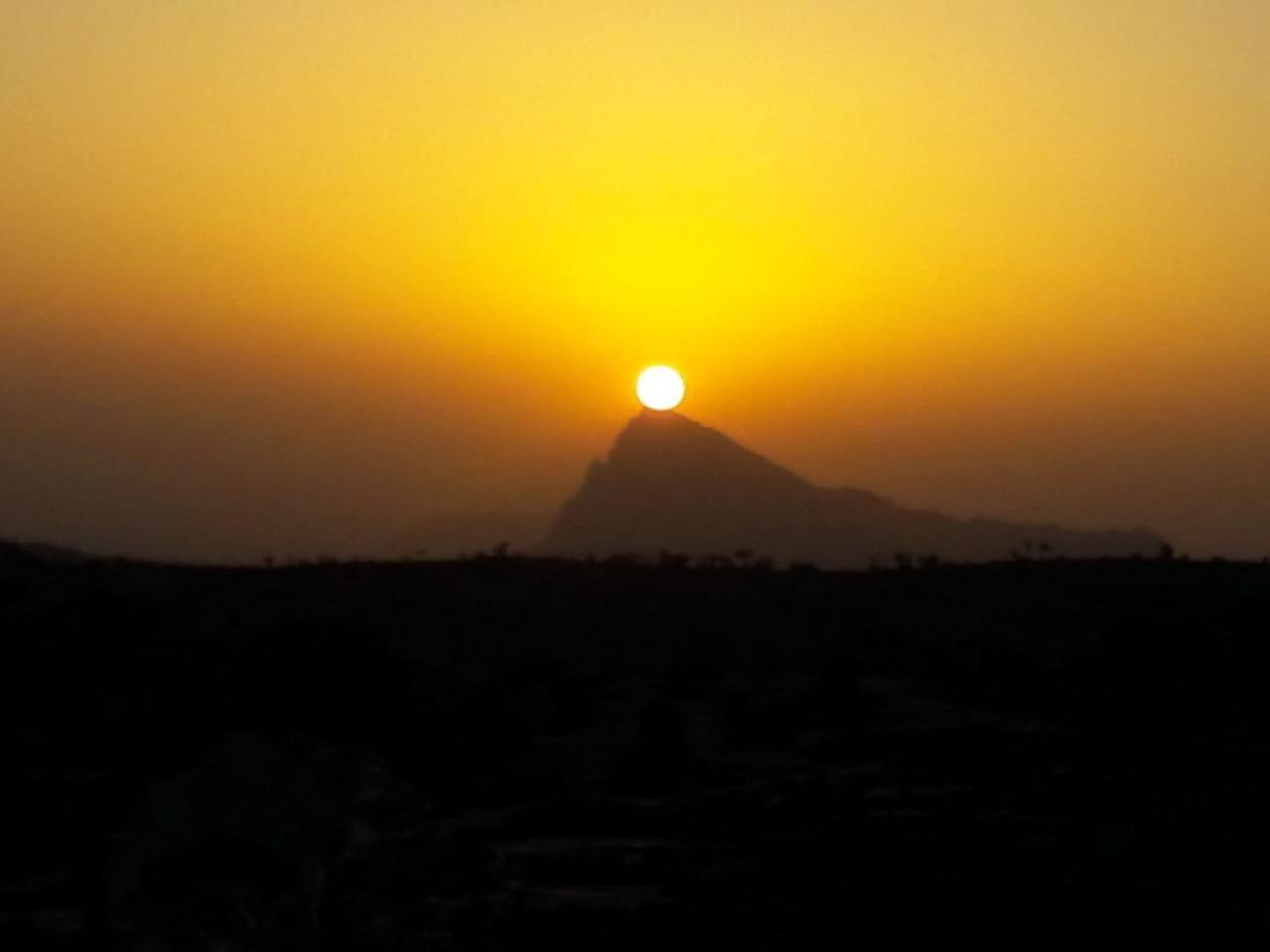 Abu Omair Jabal Shams House Hotell Al Ḩamrāʼ Rum bild